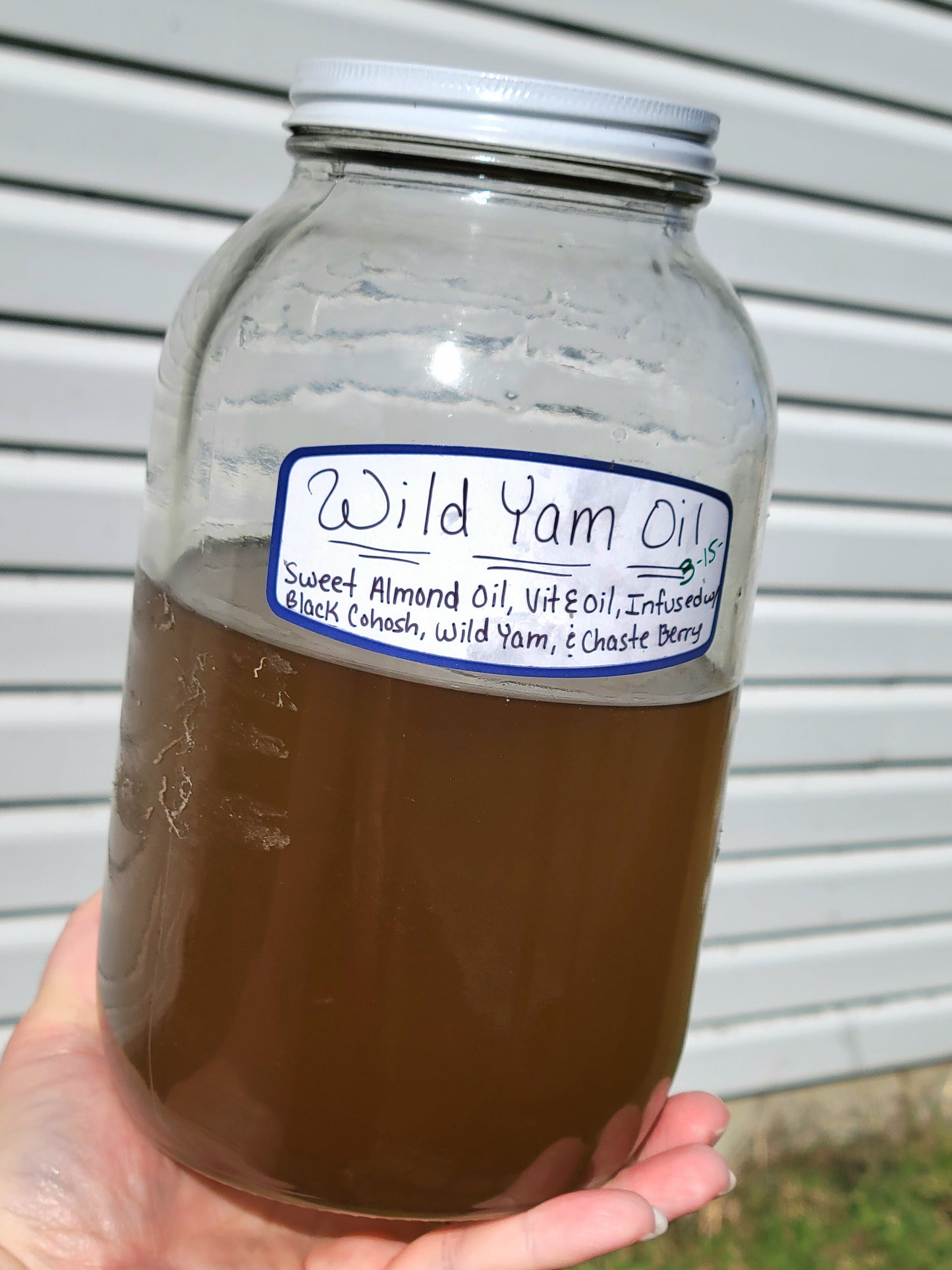 WILD YAM OIL - 10ml Roller Chaste Berries, Black Cohosh, & Wild Yam Infused Oil